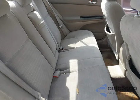 2006 Toyota Camry Le z USA, uszkodzony, nr VIN 4T1BE32KX6U108438